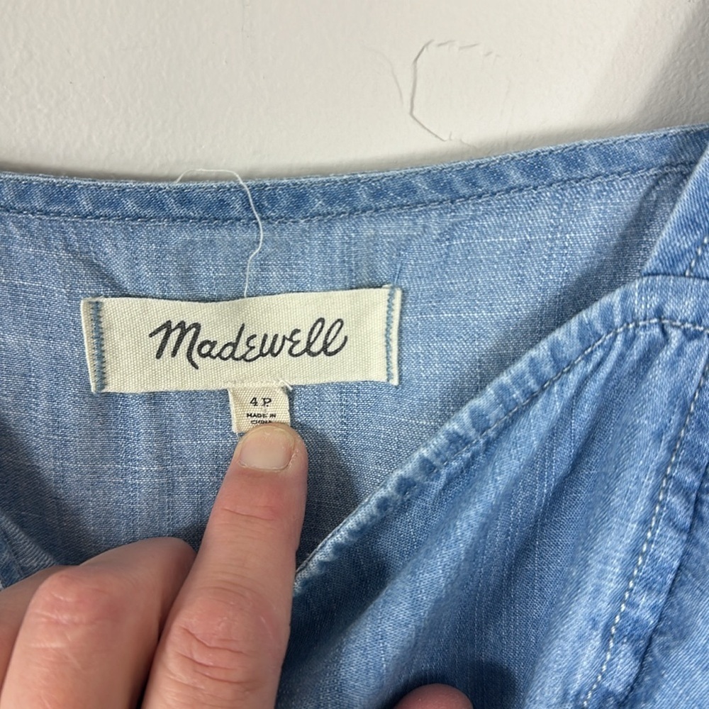 Madewell Blue Chambray Button Up Flutter Sleeve M… - image 4